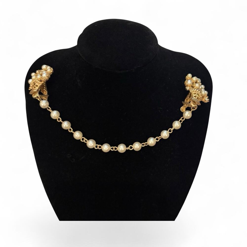 Vintage Sweater Guard Faux Pearl Basket Clips Gold Tone Chain Dangle Cardigan*